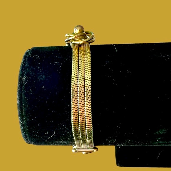 Vintage Sweetheart Expansion Bracelet by Carl-Art Gold Tone Stretch Band &Chains - Picture 6 of 17